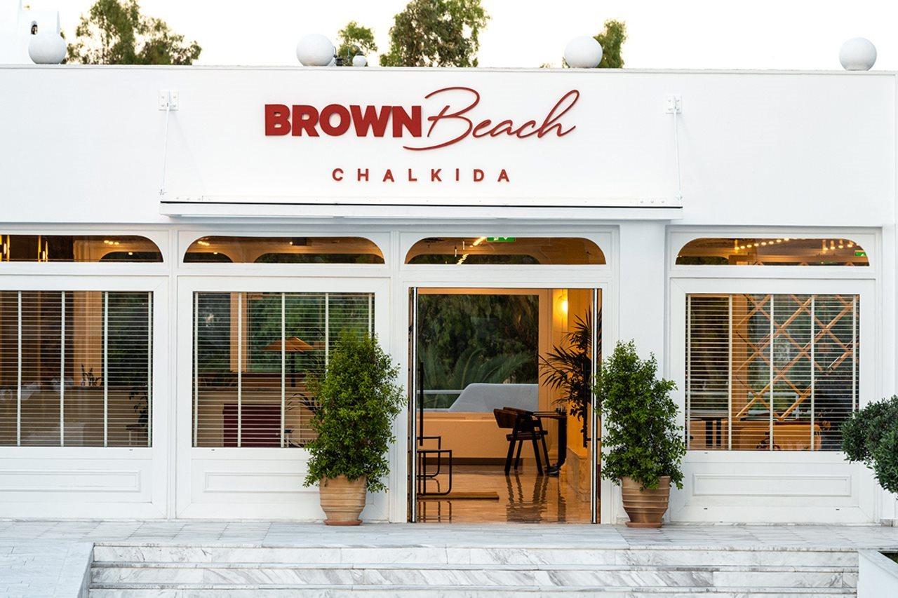 Brown Beach Chalkís Kültér fotó